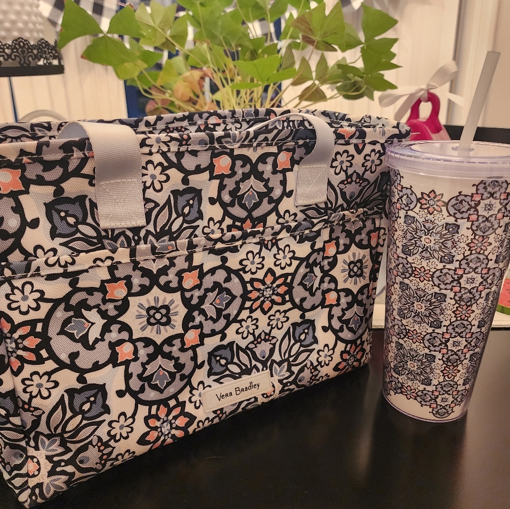 Vera Bradley  Lighten Up Everything Organizer and matching Tumbler